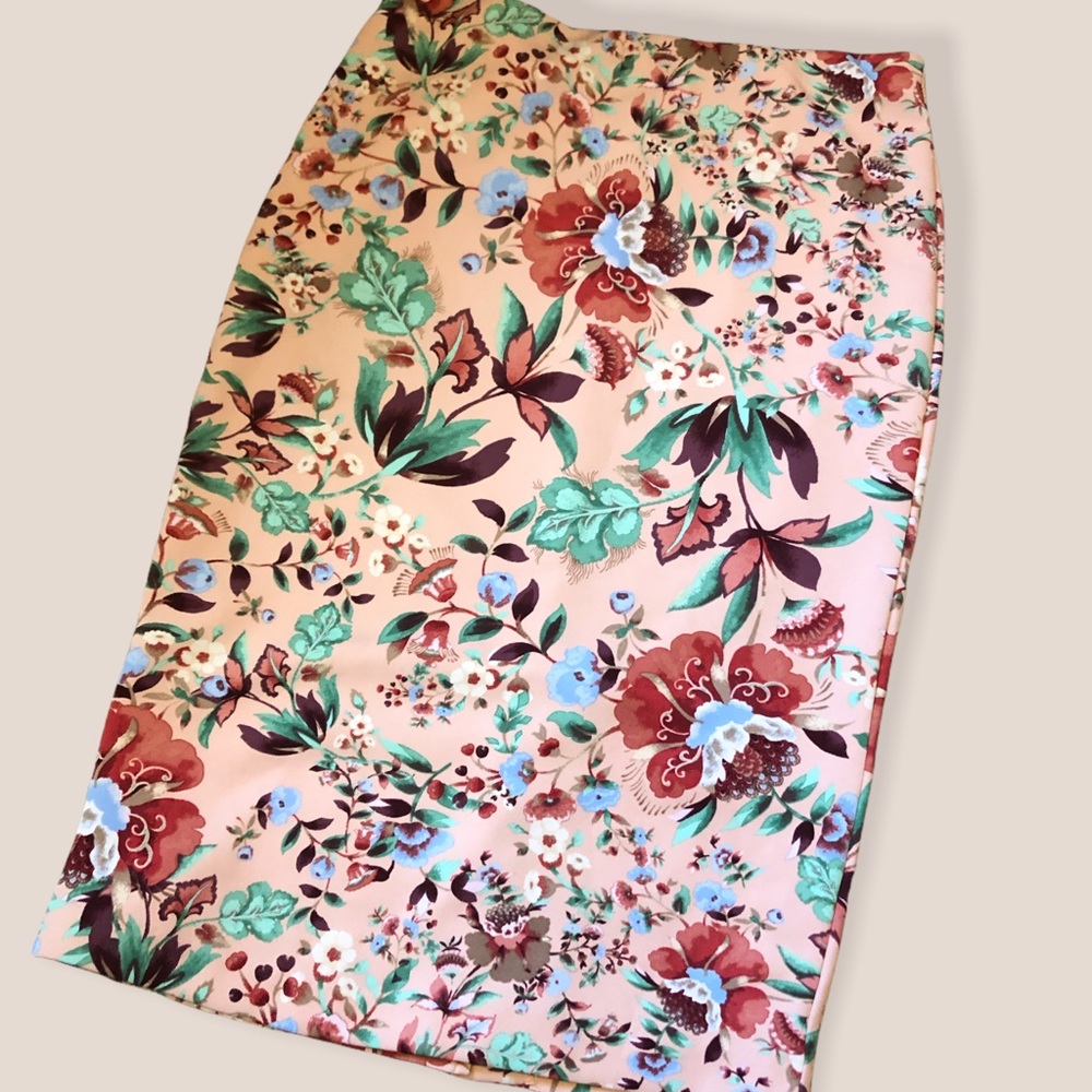 NY&CO Floral Pencil Skirt